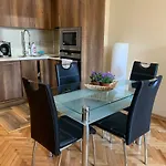 Stambolijski 26 Apartment